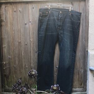 EUC Levi jeans 42x30